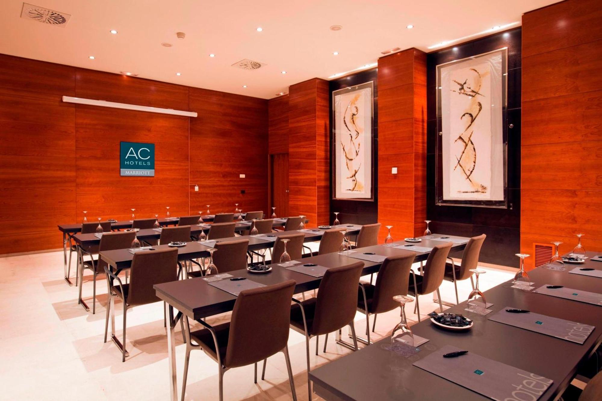 Ac Hotel Guadalajara By Marriott, Spain Екстериор снимка