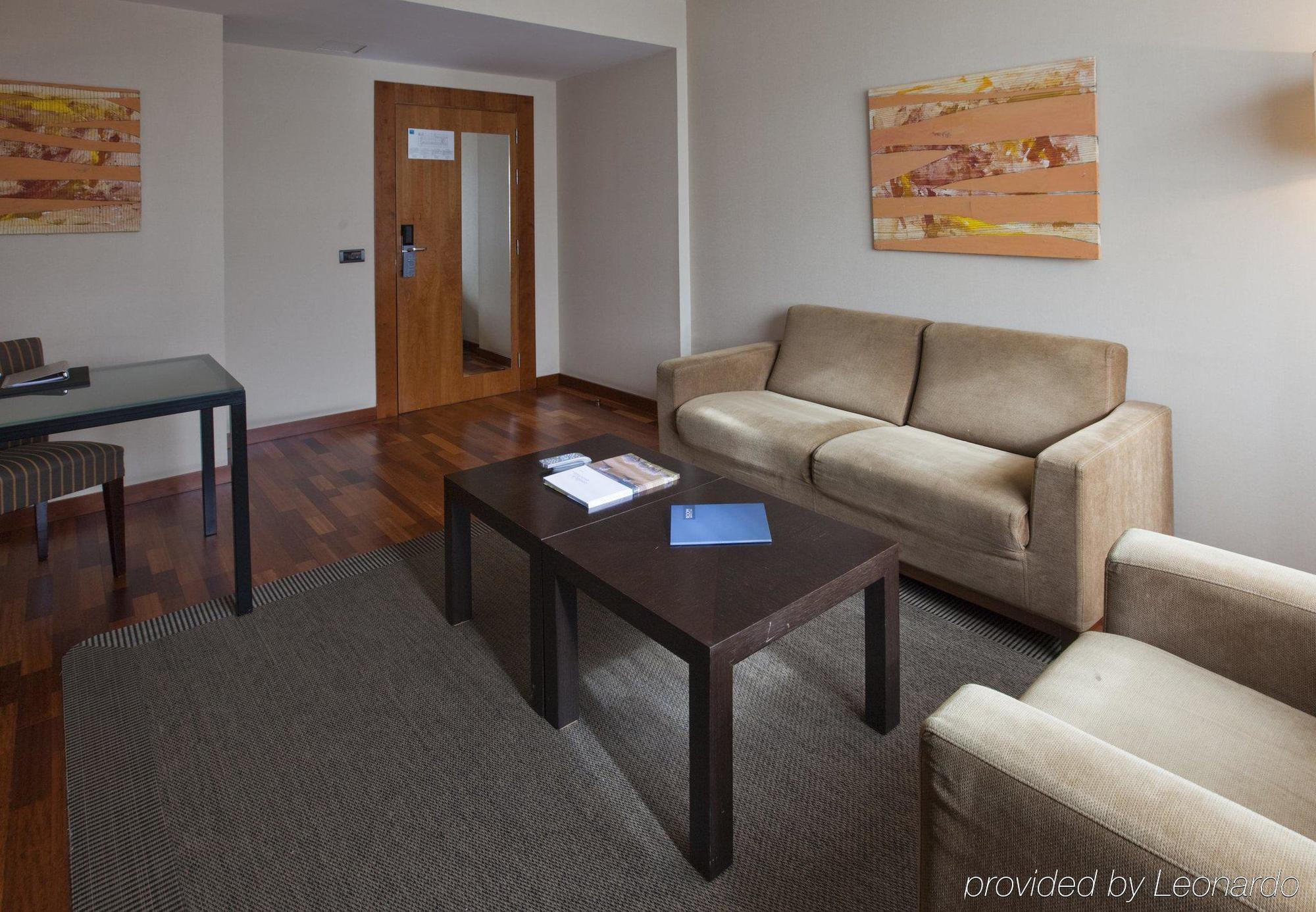 Ac Hotel Guadalajara By Marriott, Spain Стая снимка